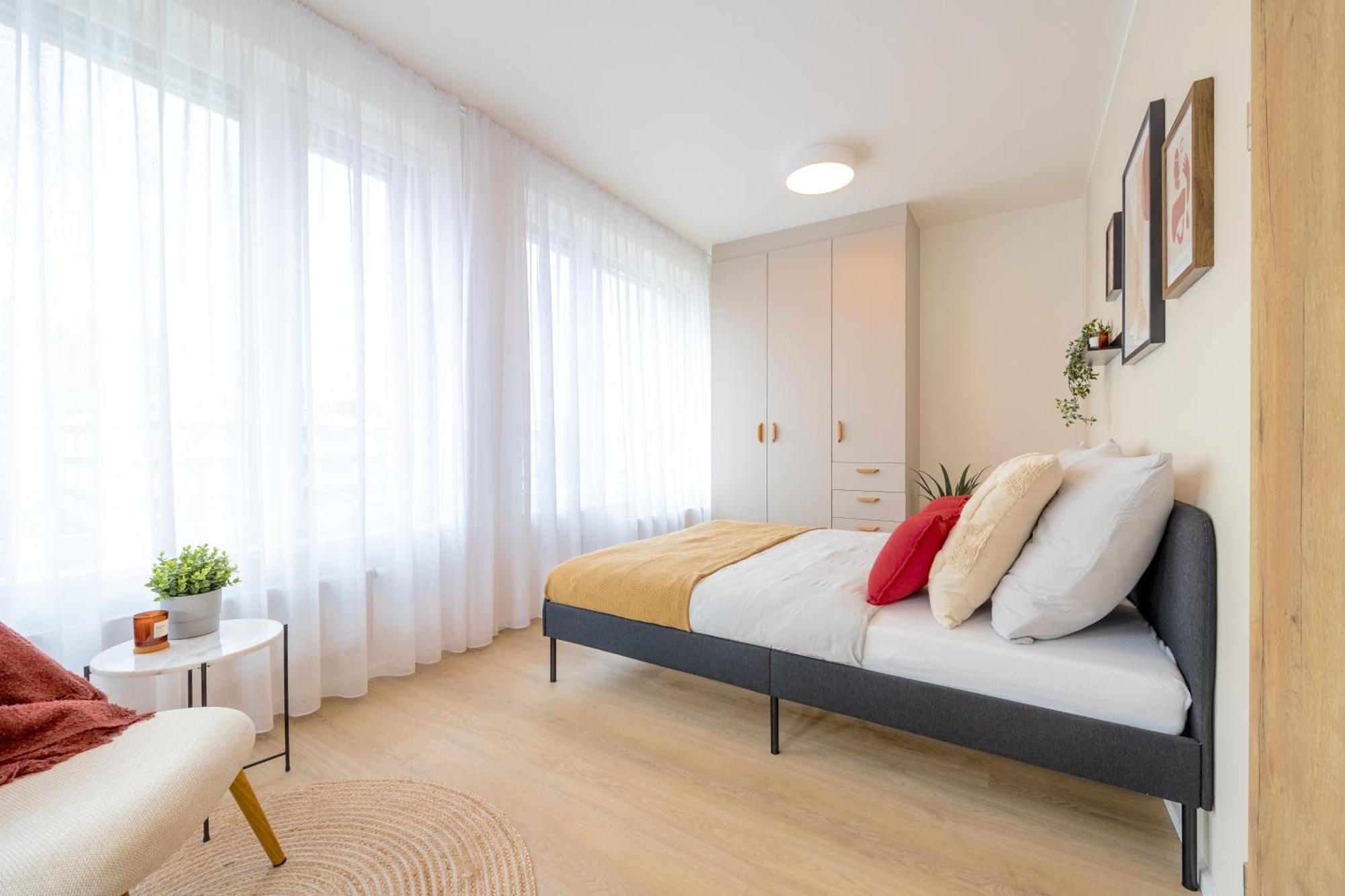 Bright 2Br - 5Th Floor, Balcony, Free Parking By Gravity Prague Apartment Exterior photo