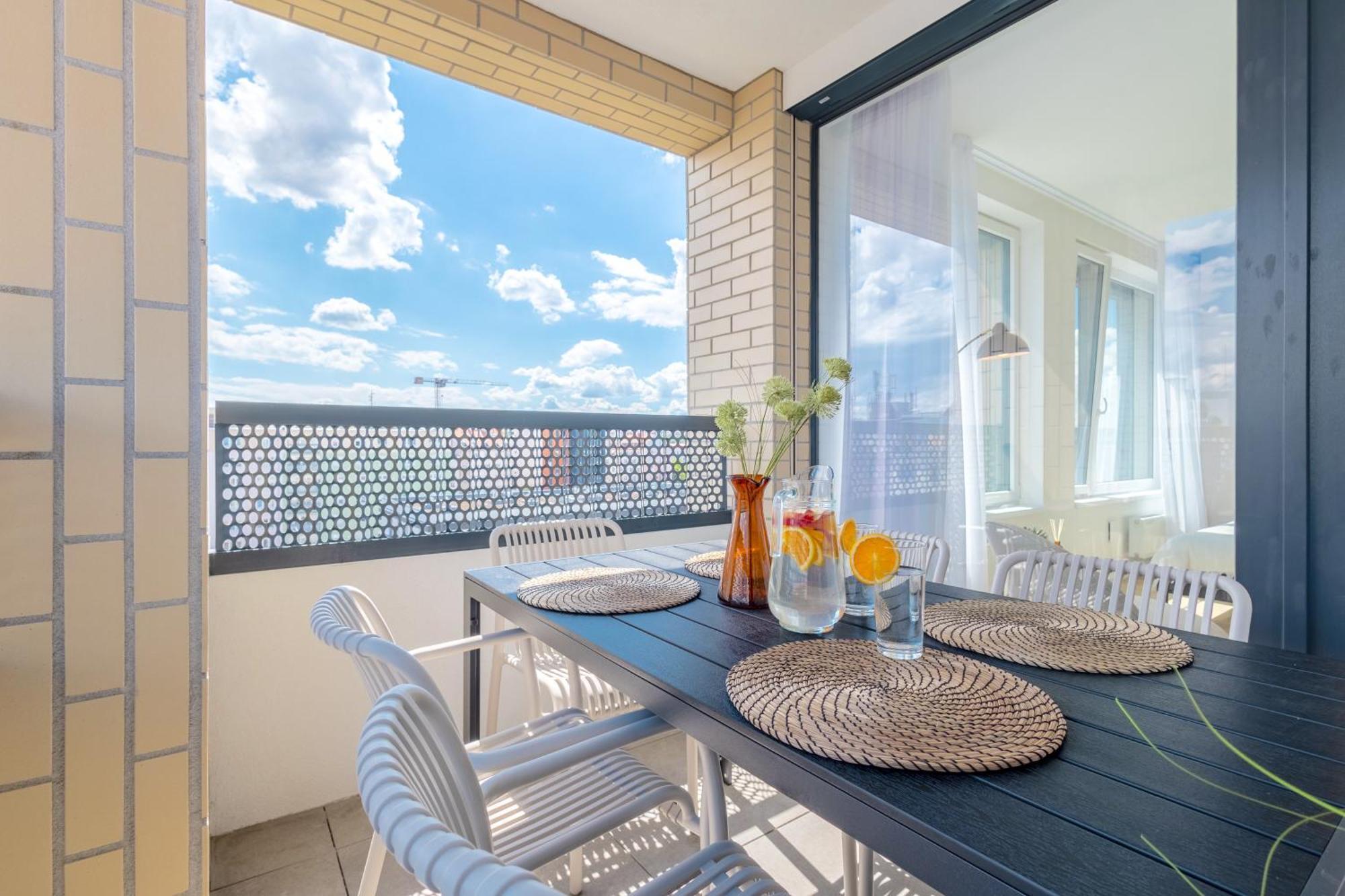 Bright 2Br - 5Th Floor, Balcony, Free Parking By Gravity Prague Apartment Exterior photo