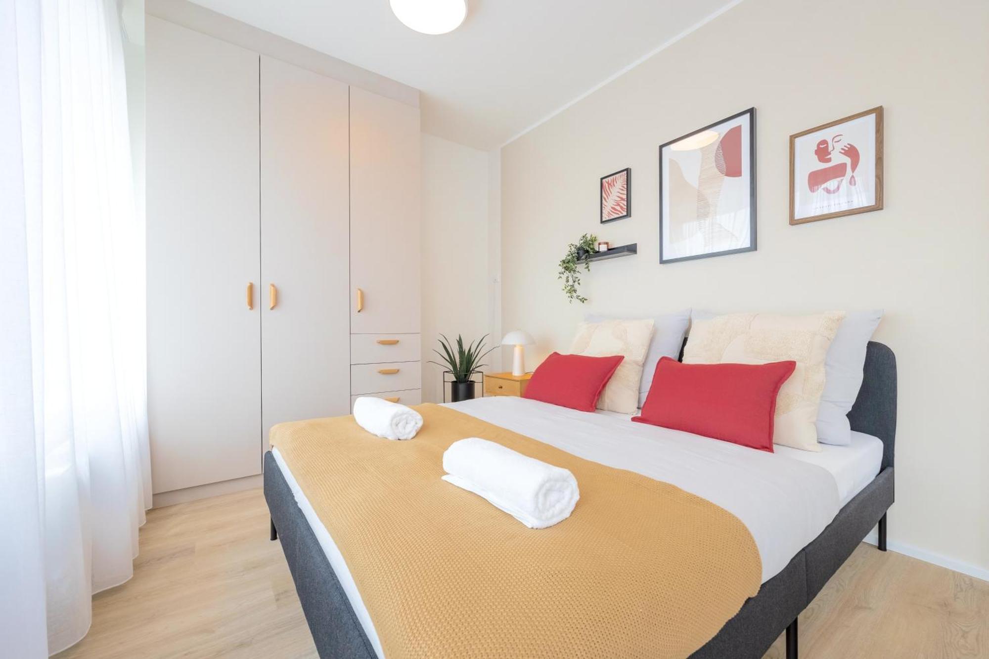 Bright 2Br - 5Th Floor, Balcony, Free Parking By Gravity Prague Apartment Exterior photo